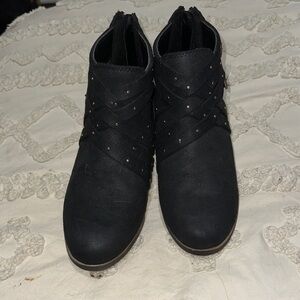 Elegant Black Women's Ankle Boots